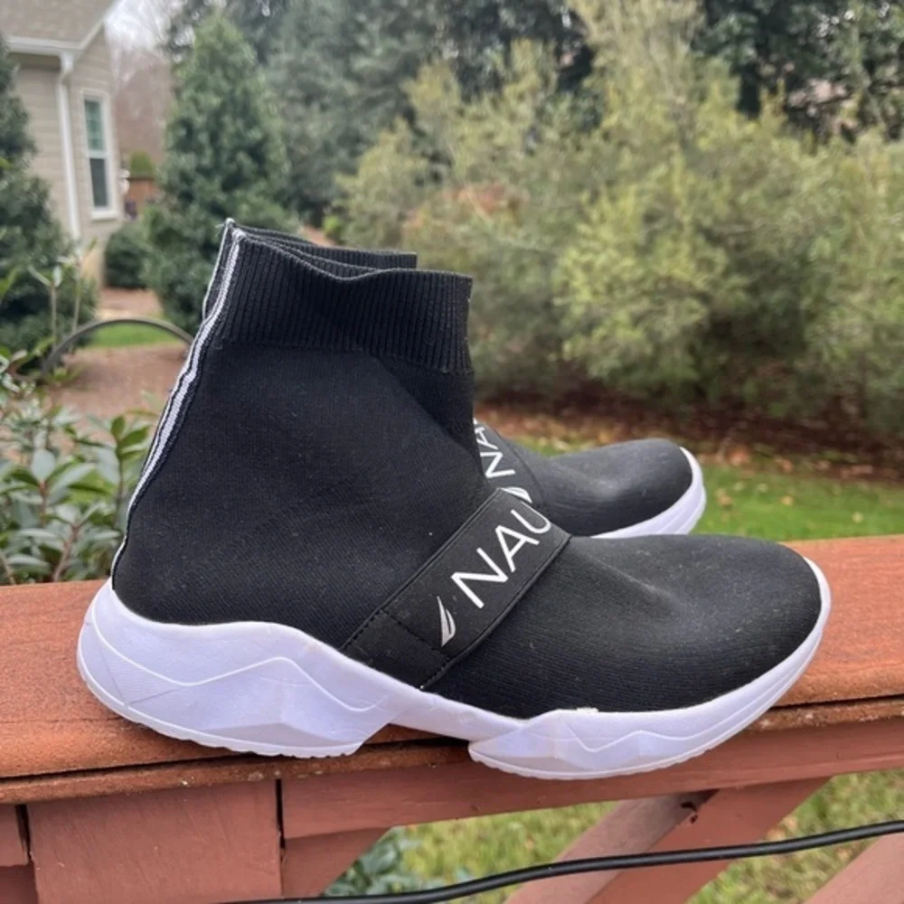 Nautica Wave Hill Black High Top Sneakers Shoes Women 9 knit Stretchy